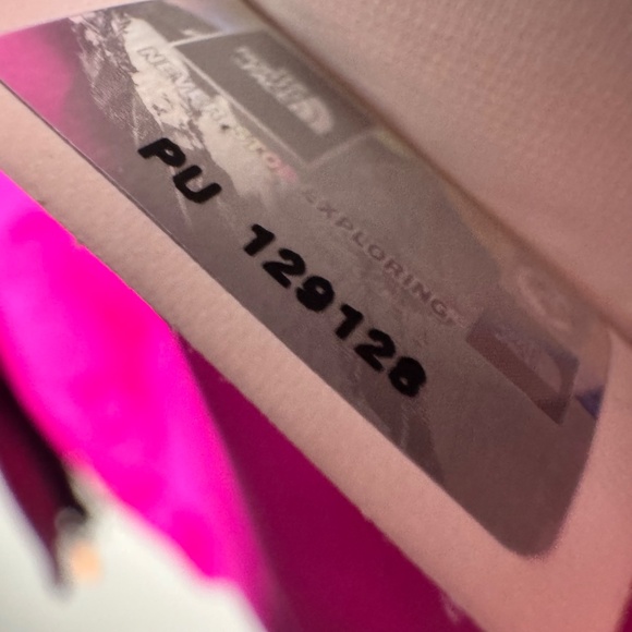 The North Face Women's Inlux Insulated Jacket w Hood in Dramatic Plum Sz XXL - Picture 13 of 14